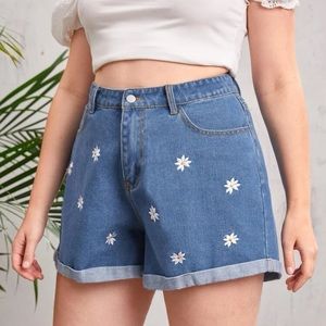 Shein Wide Leg Daisy Shorts